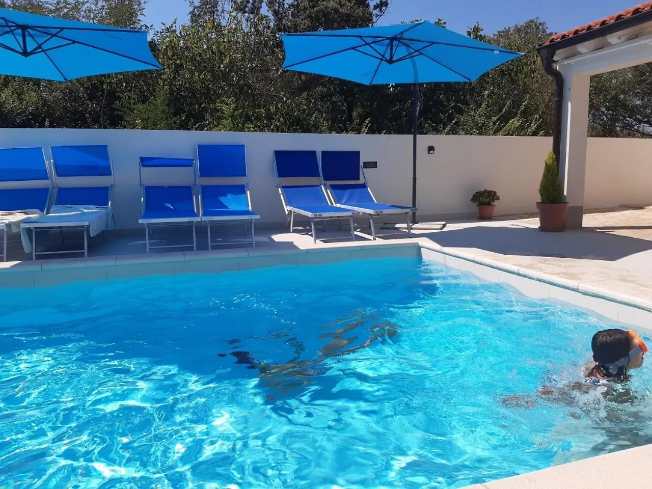 Ferienhaus Villa Bianca - Apartment With Private Pool Privlaka